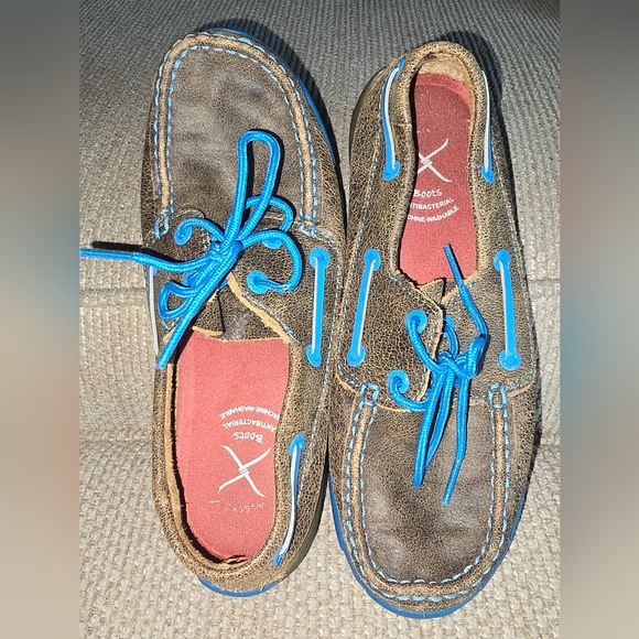 Twisted X size 5.5M - Picture 3 of 7